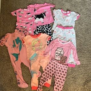 Bundle of baby girls pajamas